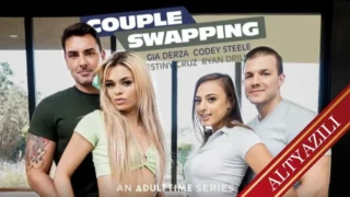 Sarışın MILF, Taksiciyle Sikişiyor