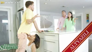Teyzemle Bekâretimi Kaybettim